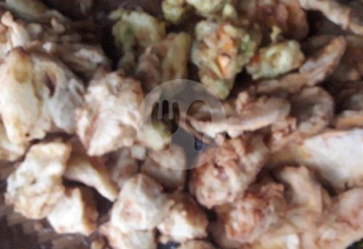 Gorengan Enak di Cilacap: Warung Pak Ahmad Jadi Pilihan Favorit Warga